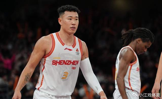 九游体育平台-23投砍32分+5记三分!提前锁定常规赛MVP,郭士强真是眼光毒辣|贺希宁|男篮|深圳男篮|新疆男篮|篮板_新浪体育_新浪新闻